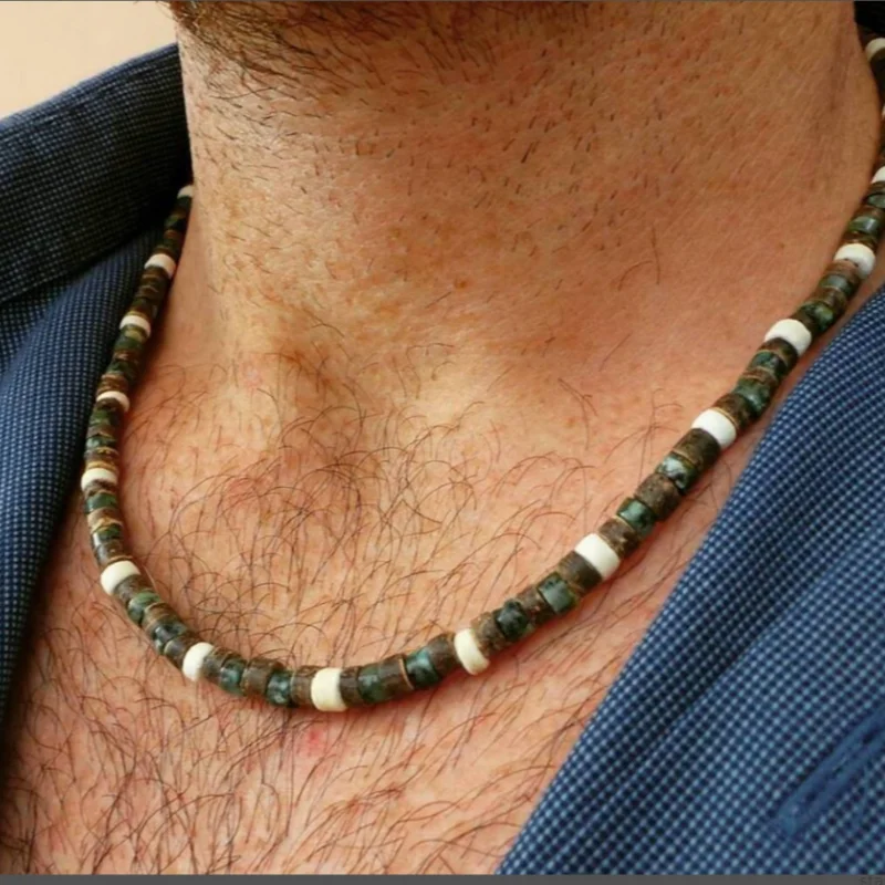 

New Unique Natural Coconut Husk Necklace For Men Surfer Beaded Necklace Handmade Short Choker Collar Homme Gift For Him