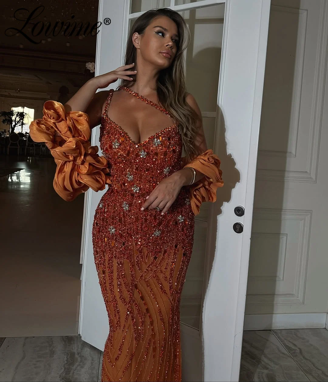 

Exquisite Orange Beaded Party Dress Sequined Mermaid Evening Gowns Customized Ruffles Cape Arabic Prom Dresses Vestidos De Noche