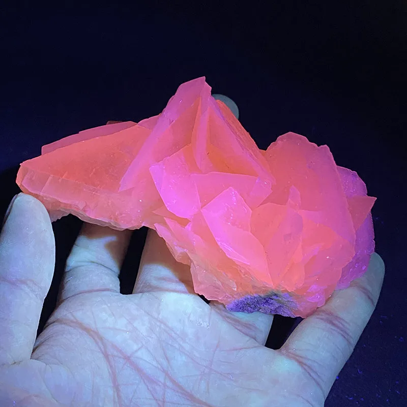 

100%Natural white flake fluorescence calcite（Fluorescent effect pink） rough specimen crystal quartz gemstone