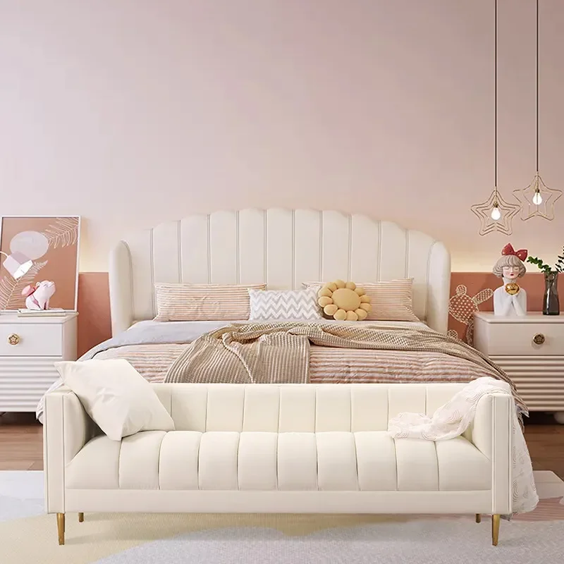 Nordic master bedroom foot stool, cream style beige flannel, small sofa light luxury, bed front cloakroom, changing stool