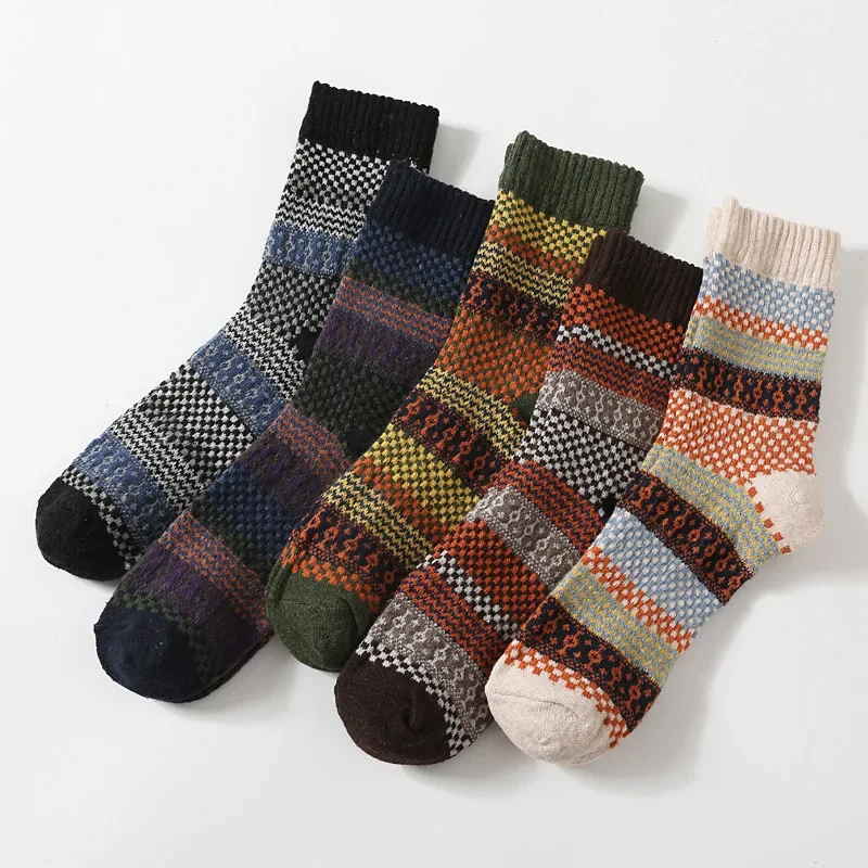 Japanese Retro Man Thickened Warm Socks Autumn Winter Geometric Style Striped Woolen Socks For Men Scandinavian Socks Stocking