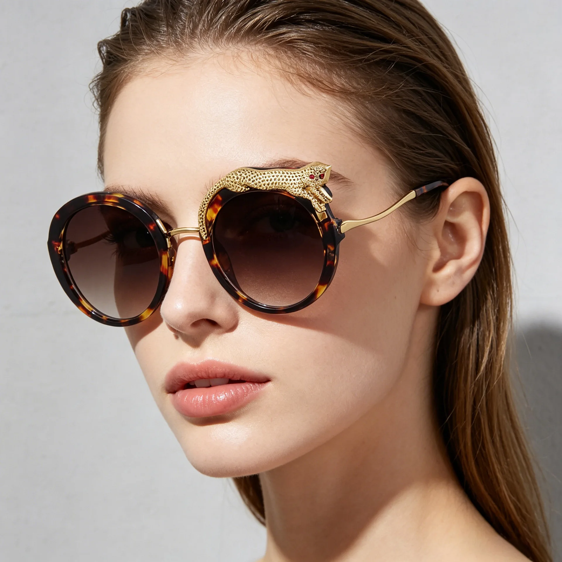 

2026 Women's Round Sunglasses Steampunk Luxury Brand Retro Anti Blue Light Leopard Print Head Designer Eyewear vintage luxury