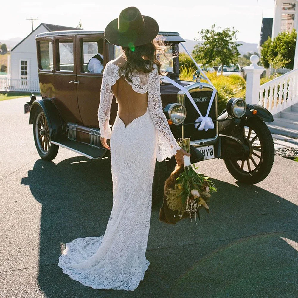 Sexy Backless Beach Wedding Dress Full Flare Sleeves Cotton Lace Long Bridal Gowns Court Train Boho Robe de mariée Customized
