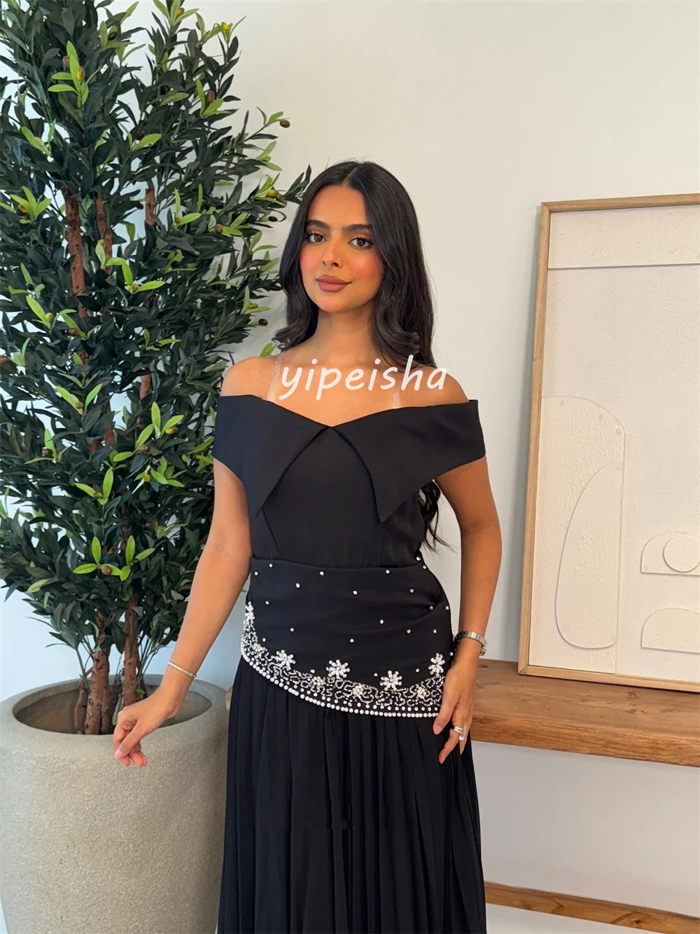 Taglie squisite personalizzate disponibili Abiti midi con strass drappeggiati in jersey A-line con spalle scoperte Abiti per occasioni su misura Sexy