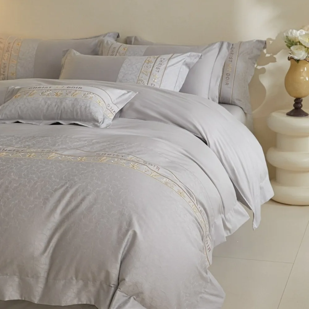 Winter Long-staple Cotton Thickened Jacquard Embroidery Household Quilt Cover Flat/Fitted Bed Sheet Pillowcase Four-piece Set 5