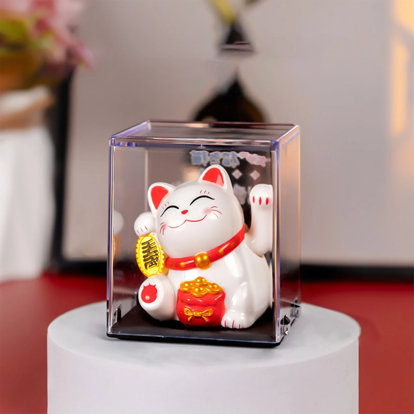 Solar Wealth Lucky Cat Ornament Vivid and Lovely Home Desktop Ornament Suitable for Office Wine Cooler Decor