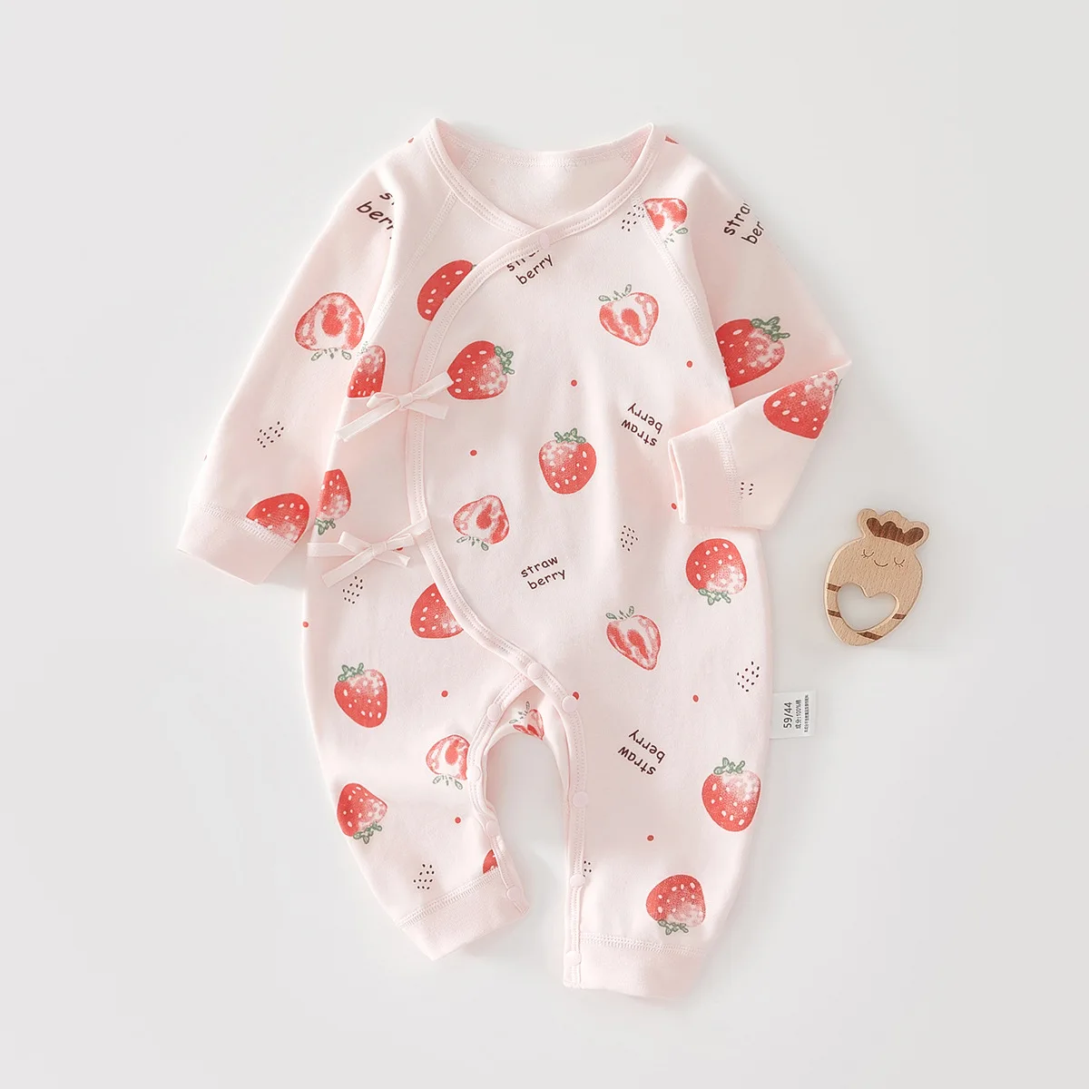 Neugeborenen Baby Schmetterling Overall 100% Baumwolle Kleidung Mädchen Jungen Niedlich Gedruckt Erdbeere Body Säugling Pyjamas für Vier Jahreszeiten