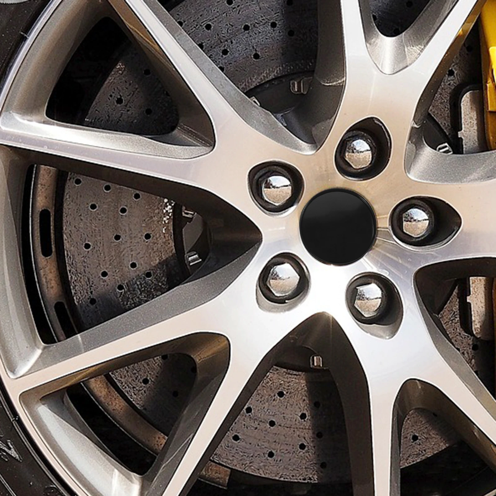 

4pcs Car Wheel Hub Covers Plastic Automotive Hub Caps Rust-Resistant Easy Installation Vehicle Rim Caps For Car Modification