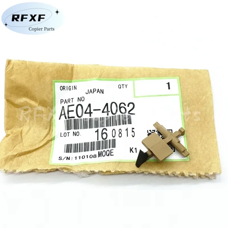

AE04-4062 Совместимый верхний палец захвата для Ricoh AF 1113 2020 1801 1811 2011 1115 1015 1018 Запчасти для копировальных аппаратов