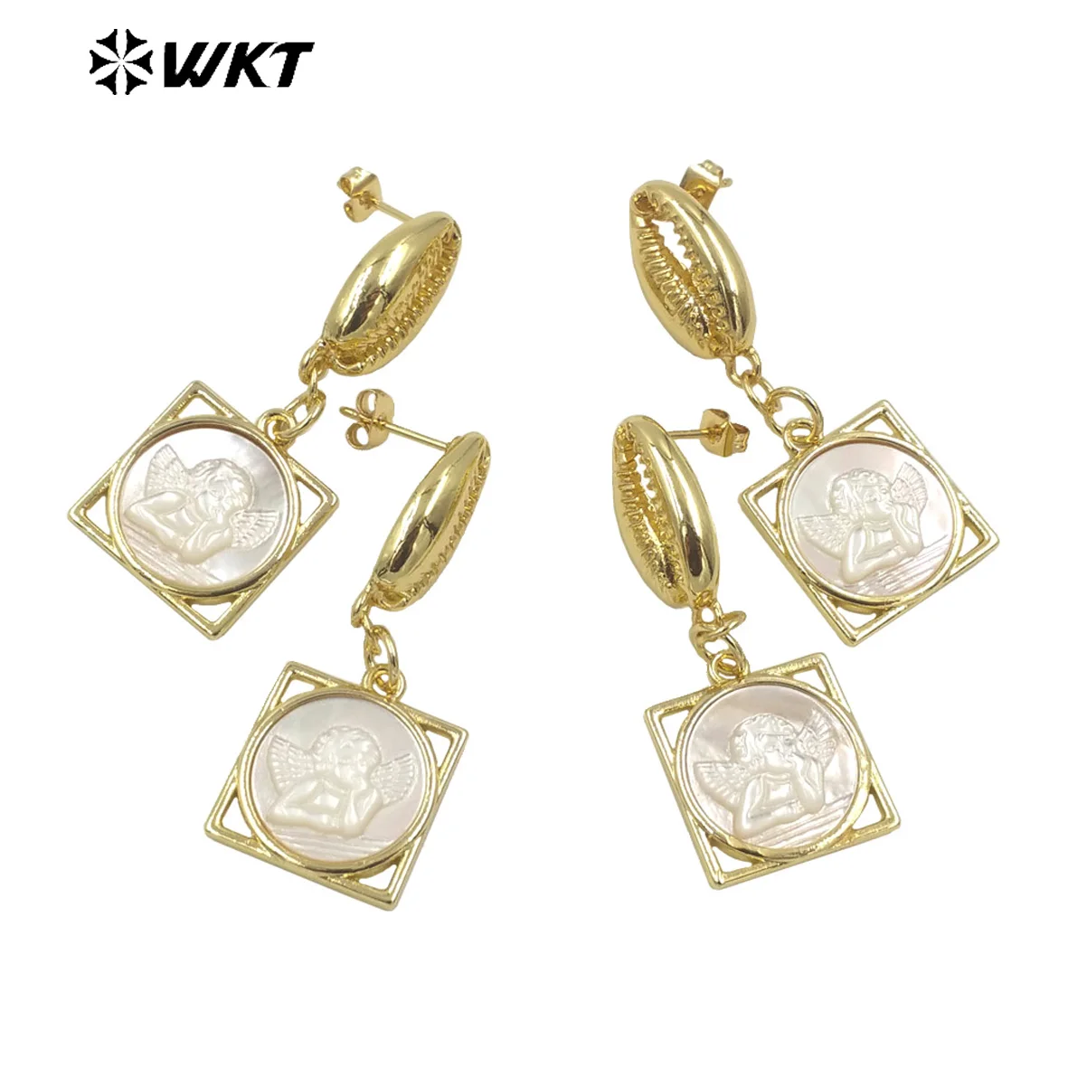 WT-MPE067 WKT Design Natural Shell Earrings Gold Cowrie With Baby Round Pendant Decorated Women's Jewelry Gift Wholesale