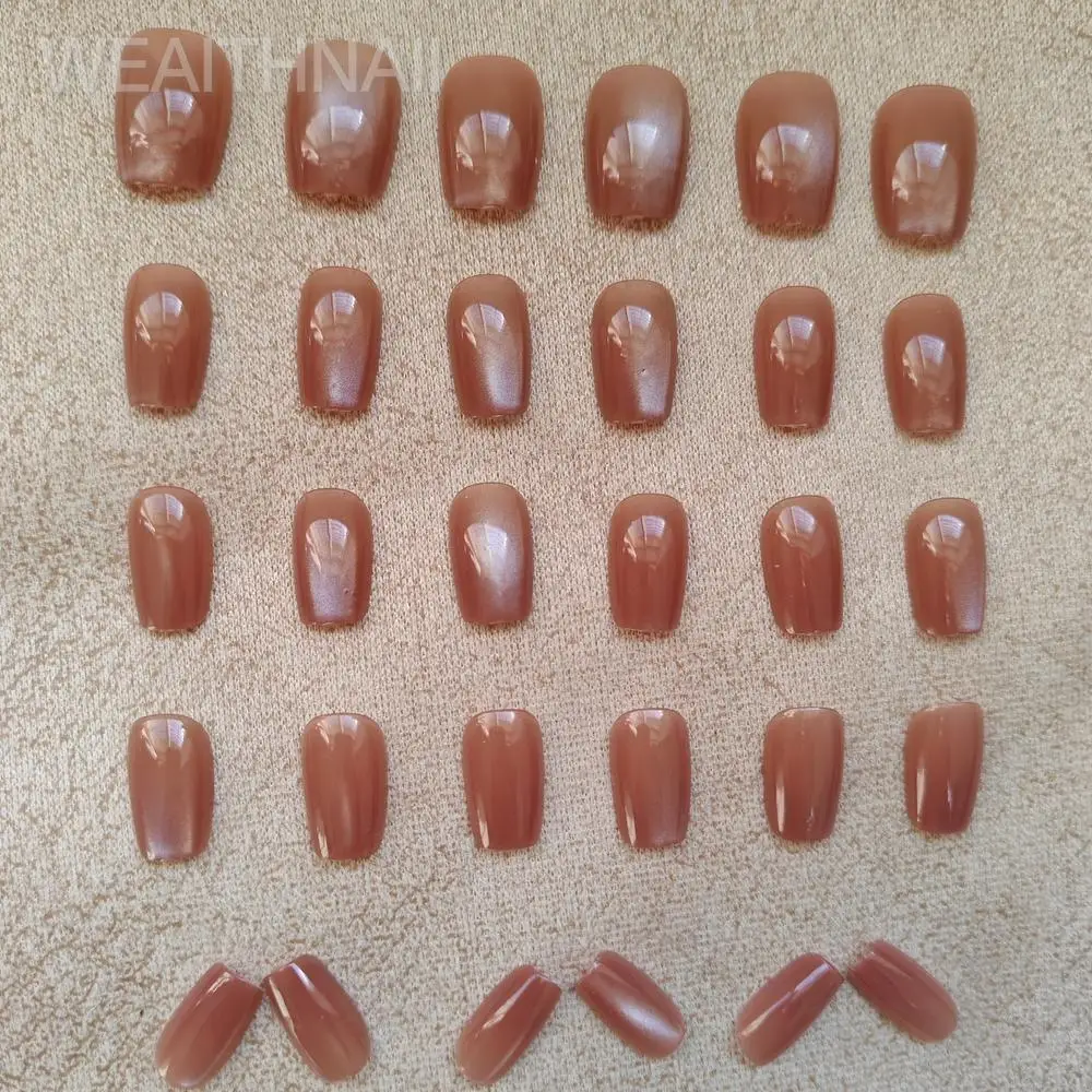 Ice Sweet Red Coffee Cat Eye Color sólido Temperamento Estilo europeo y americano Armadura usable desmontable 30 piezas