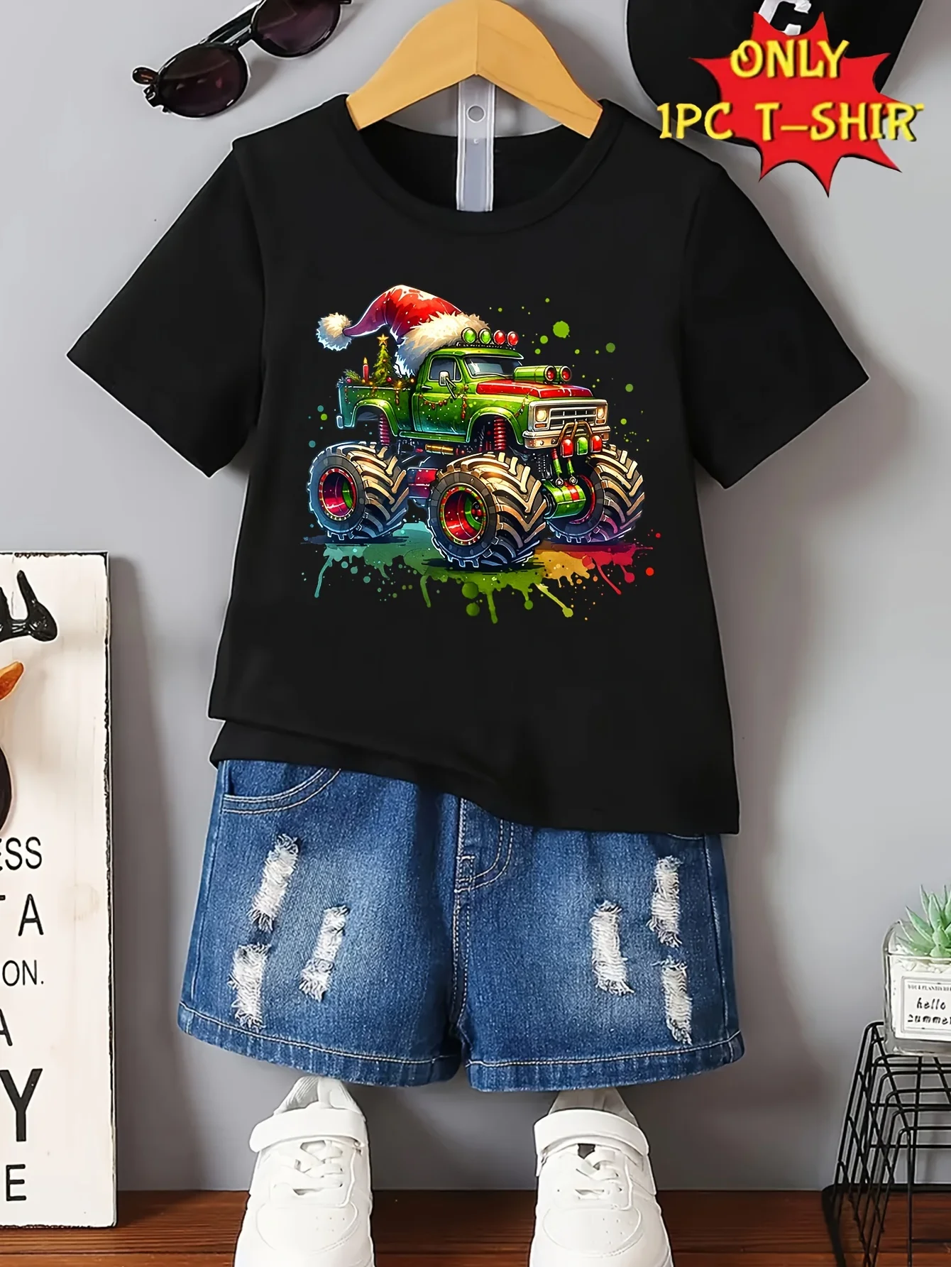 Boys‑Christmas‑Monster‑Truck‑Santa‑Hat‑Print‑Casual‑Crew‑Neck‑Short‑Sleeve‑Kids‑T‑Shirt‑Machine‑Washable
