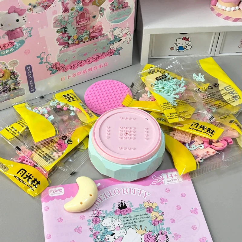 Sanrio Hello Kitty Little Twin Star ประกอบด้วยตัวเองกล่องดนตรีคริสต์มาส Little Night Light ปัจจุบันเดสก์ท็อปตกแต่งของขวัญ