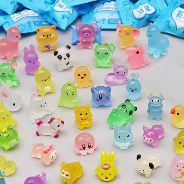 Leuchtende Mini-Tier-Blindbags: Kawaii im Dunkeln leuchtende Figuren, Modell-Überraschungstüten, niedliche Harz-Deko, Geburtstagsgeschenke – Detail 3
