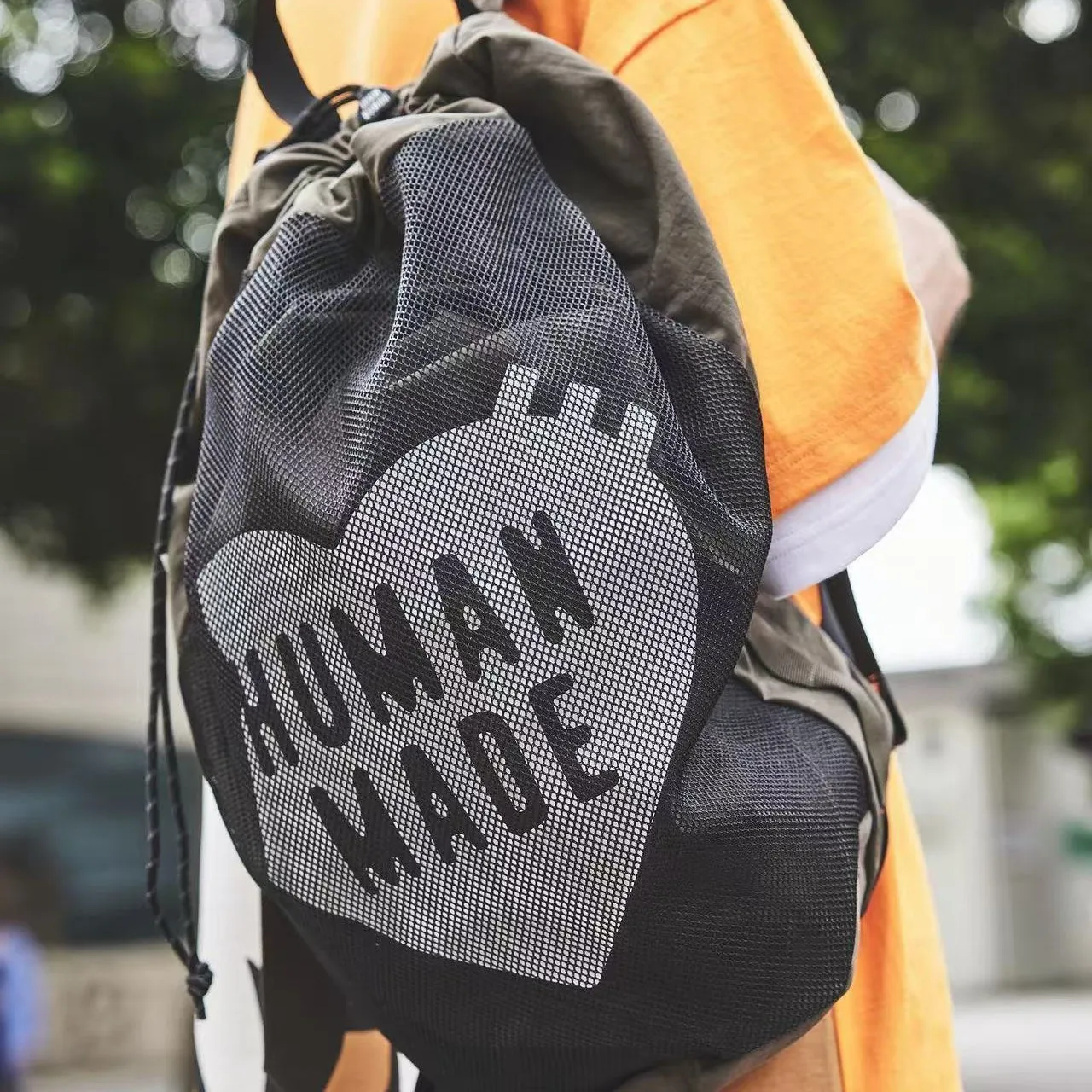 zaino-hm-con-coulisse-borsa-da-viaggio-a-forma-di-cuore-borsa-a-tracolla-con-design-a-rete-zaino-da-viaggio-casual-unisex-di-grande-capacita