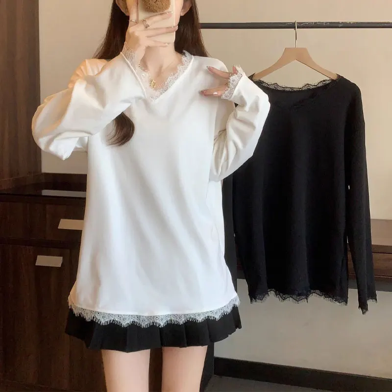 

Korean Loose V-Neck Pullovers Spring Autumn Fashion Lace Spliced Female Clothing Solid Color Basic Casual Long Sleeve T-shirt