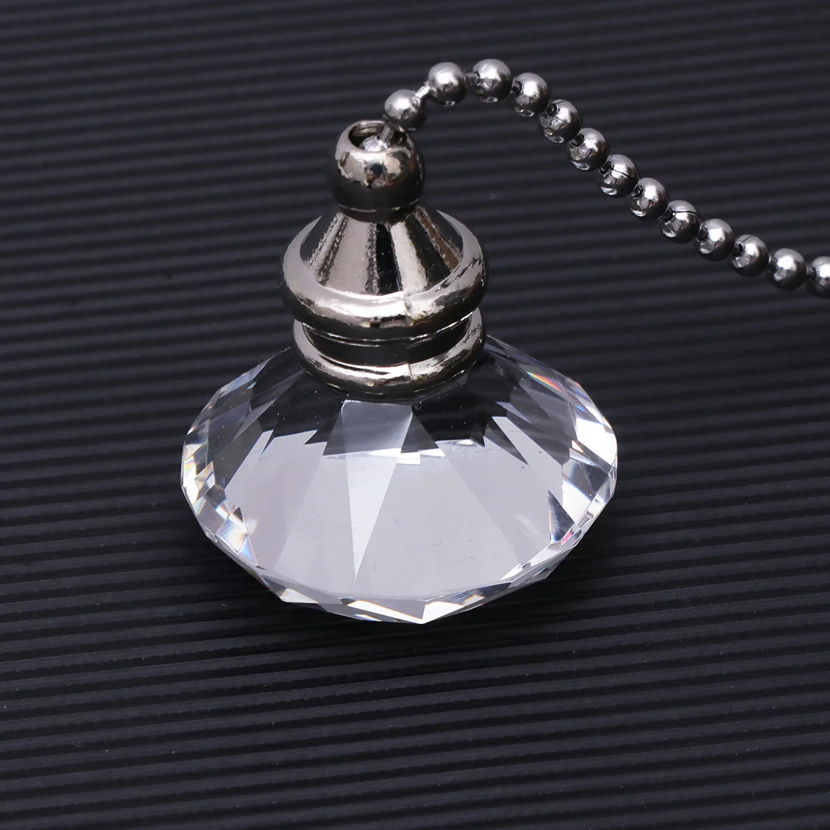 

2Pcs Transparent Crystal Diamond Fan Pendant Christmas Hanging Decor Stylish House Decoration Not Fading Gift Fan Pendant