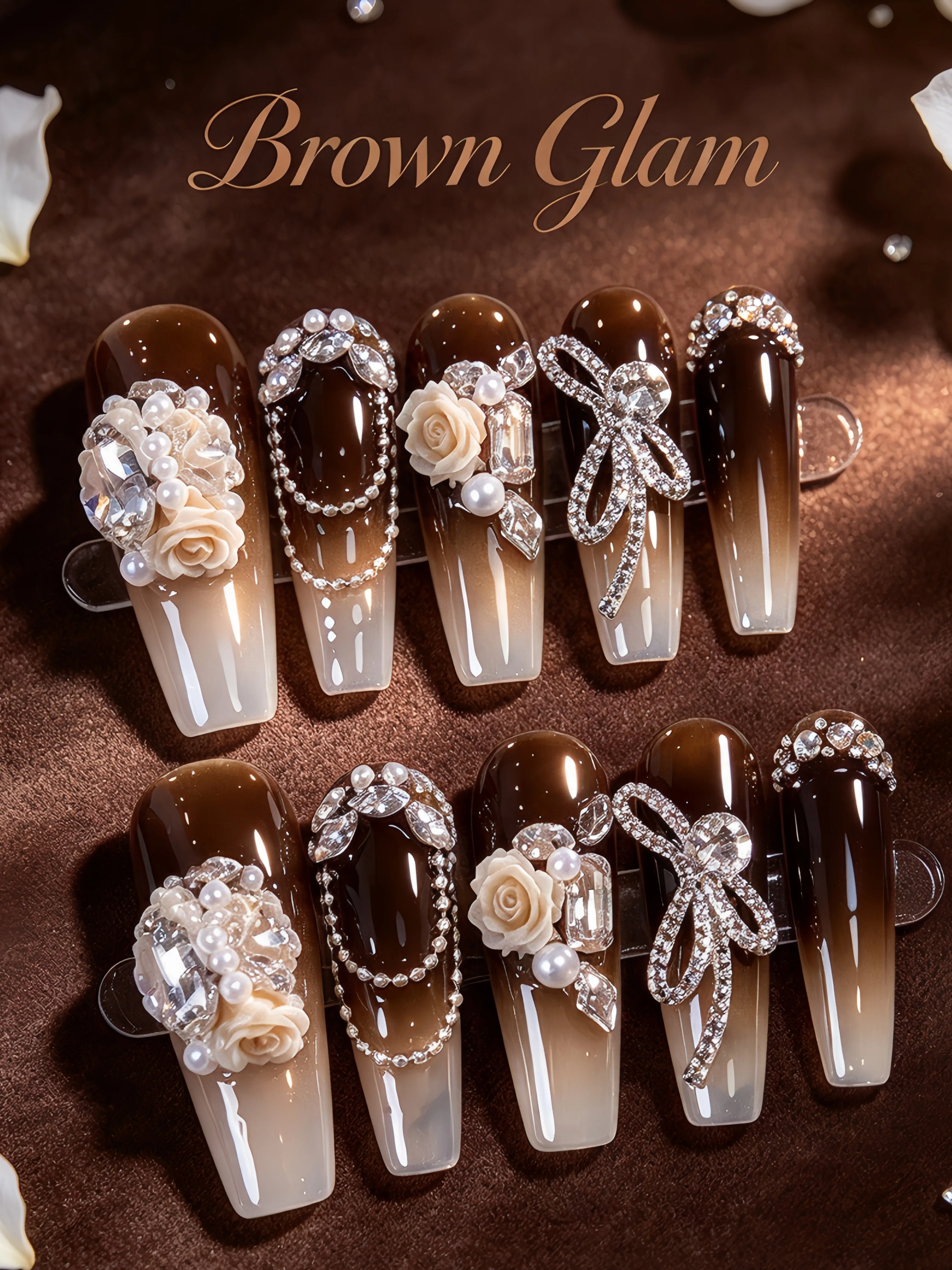 Nail Art Press On - Luxe kunstnagels met een strikversiering van