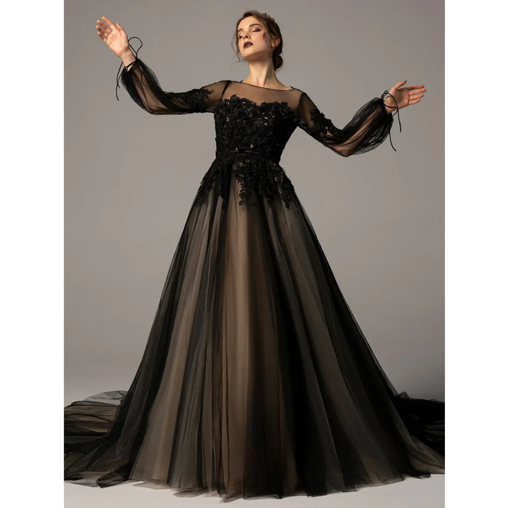 Elegant Flowers Appliques Evening Dresses Chic Long Sleeves O-Neck Party Gowns Fashion A-Line Sweep Train Black Prom Dresses