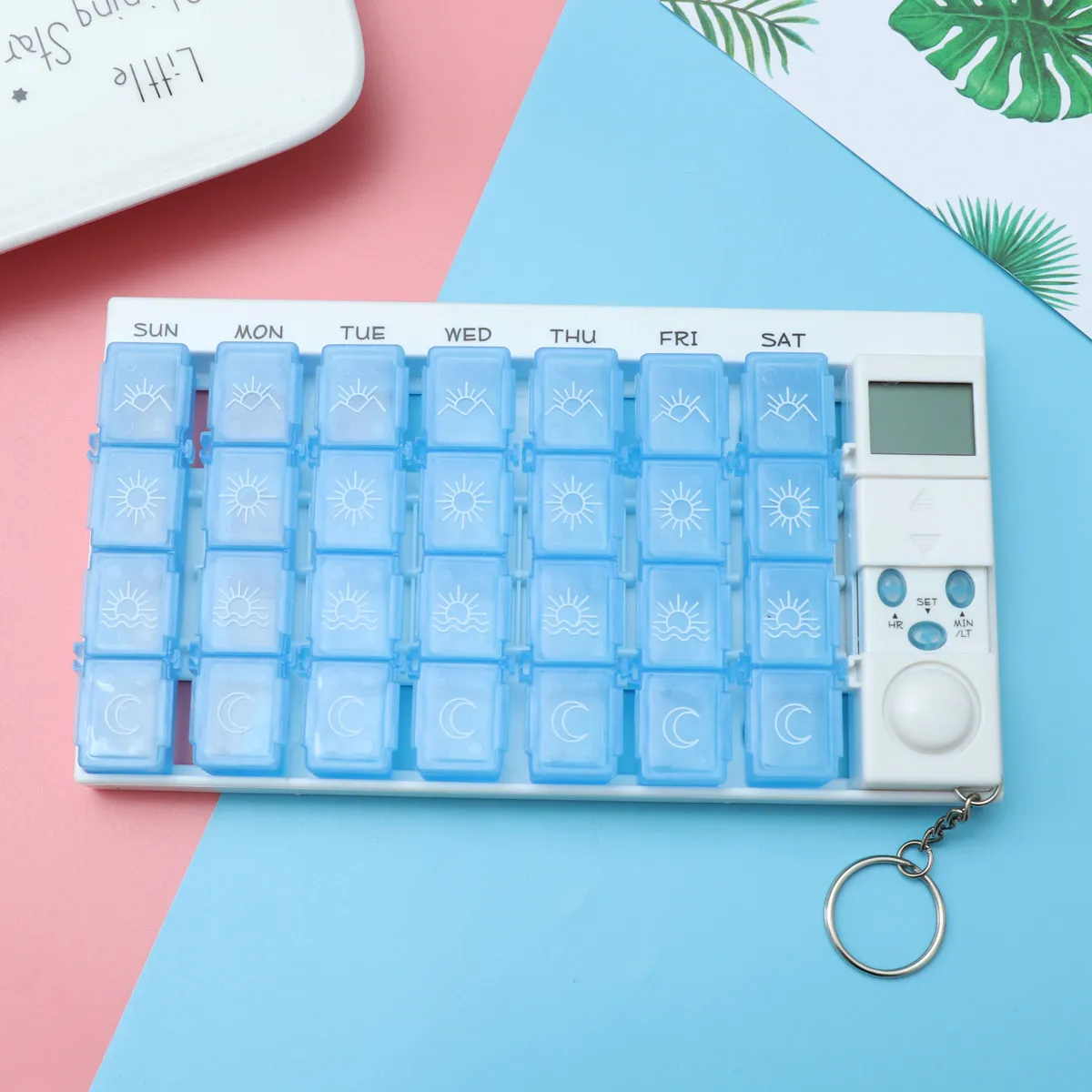 

7 Days Weekly Pill Organizer Digital Alarm Clock Medicine Box 4 Times Daily Reminder Removable Timer 28 Compartments Backlight