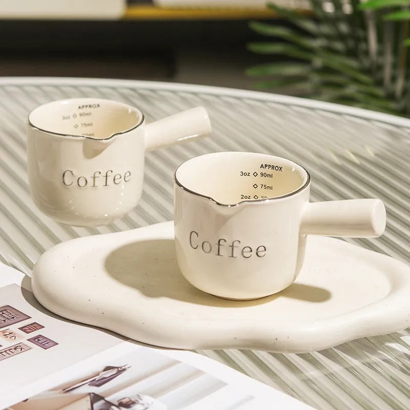 3oz/90ml Espresso Coffee Ceramic Small Milk Cup Wth Scale Coffee Measuring Cup Extraction Cup With V-Shaped Mouth Pitcher