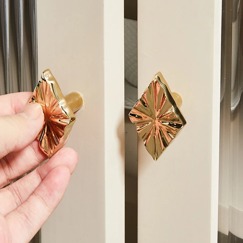 

10PCS Solid Brass Diamond-shaped Wavy Furniture Pulls Handles Drawer Knobs Cupboard Wardrobe Closet Dresser Wine Cabinet Pulls