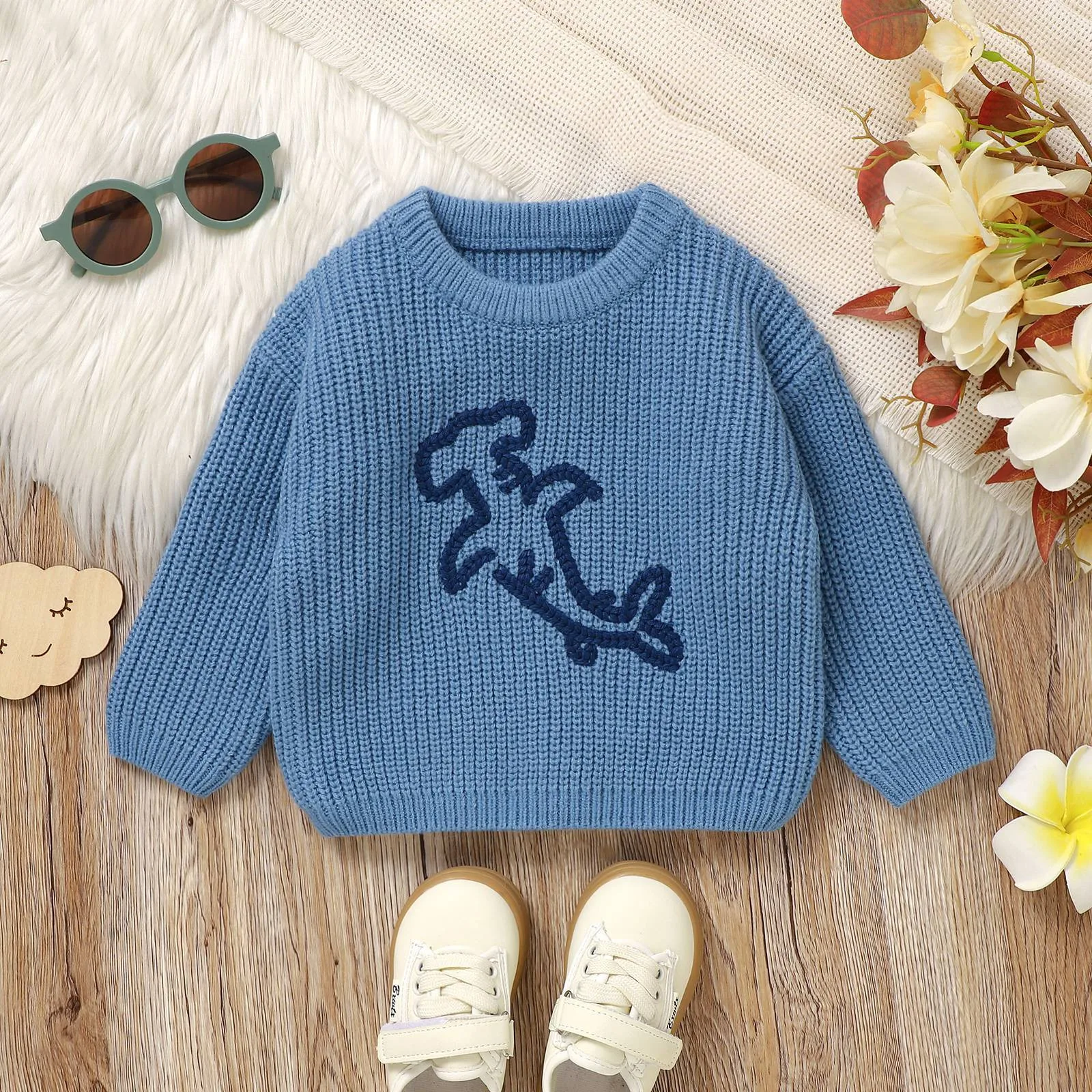 Winter Baby Girls Warm Cotton Sweaters Classic Long Sleeve Dolphin Embroidery Knit Pullover Sweaters Toddler Fall Knitwear Tops