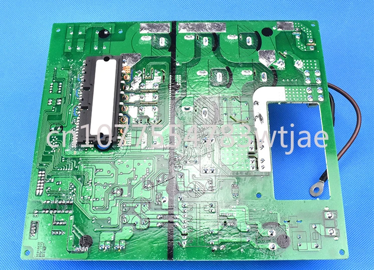 Applicable to Gree 4th, 5th, 6th generation multi unit external unit 30228000010 motherboard ZQ3330A driver board GRZQ86-R3