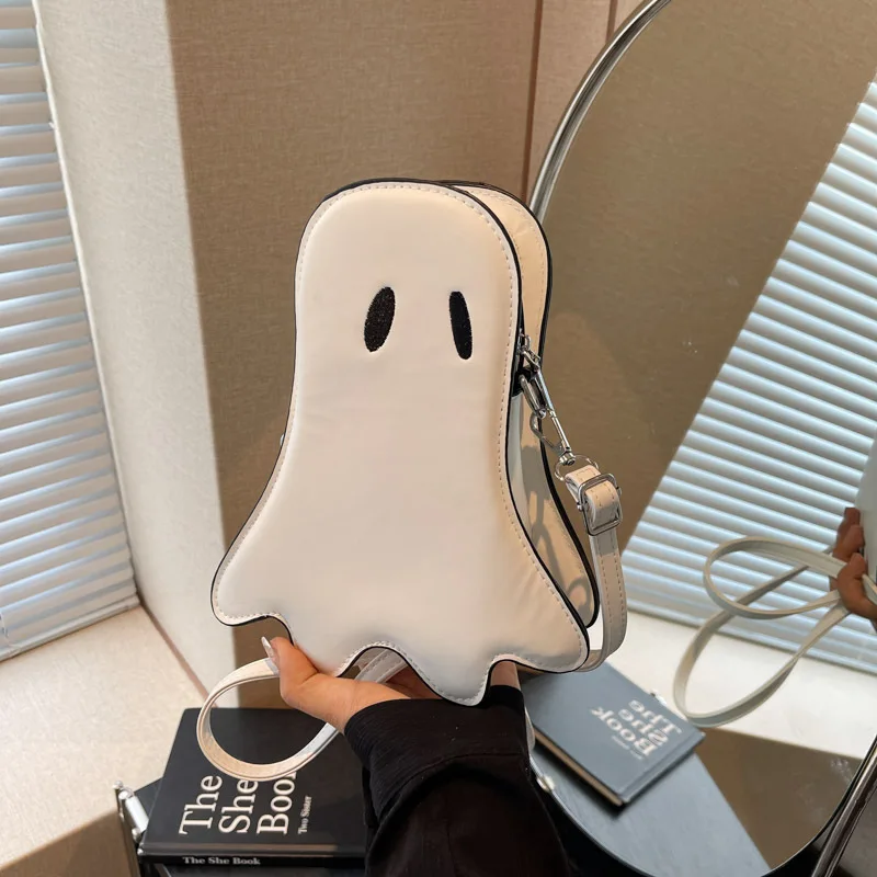 

Friendly Ghost Bag Year-Round Halloween Shoulder Pack, Breathable Mini Tote with Cartoon Charm, Trendy Pastel Goth Outfit Match