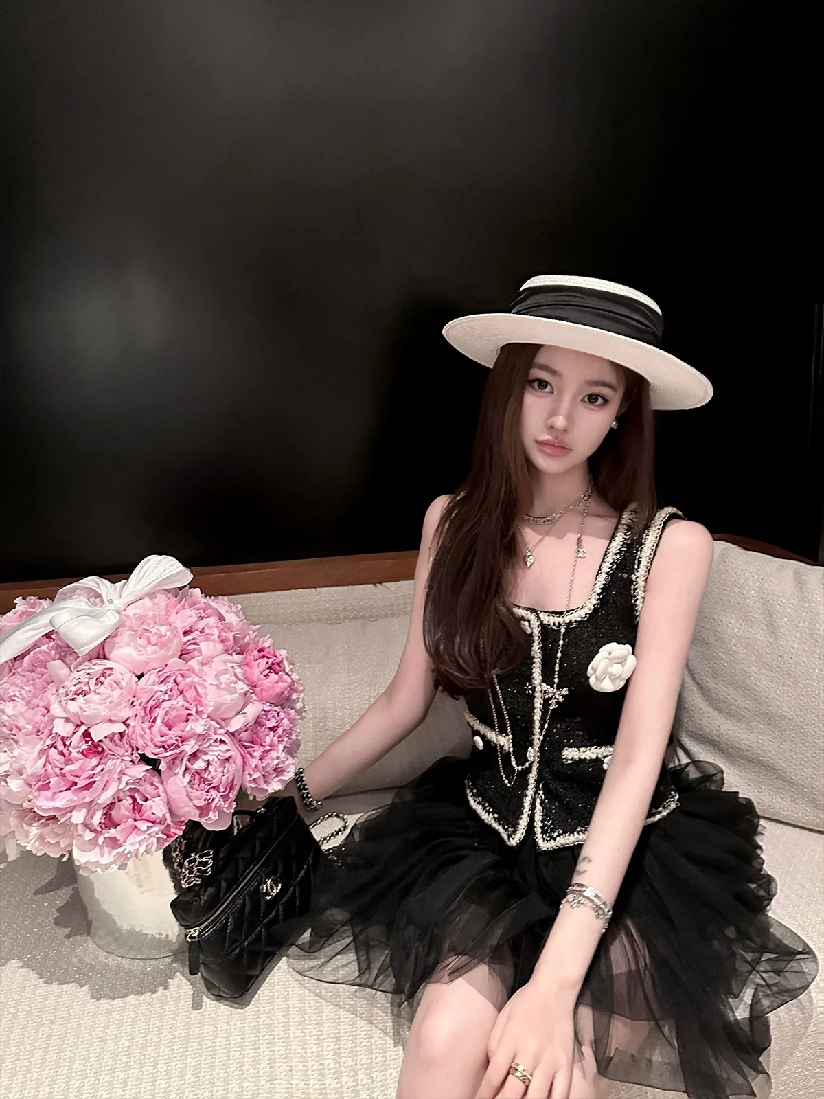 

Женский жилет Chien ort Bla iny: роскошное ощущение, для повседневной носки, из полиэфирного волокна, с U-образным вырезом, на одной пуговице, однотонный.