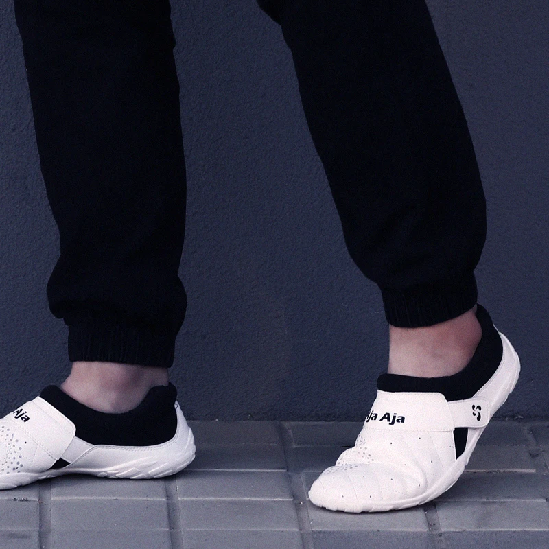 Men's Taekwondo Shoes Martial Arts Karate Kung Fu Footwear Unisex Comfortable Versatile Fitness Training Sports Shoes