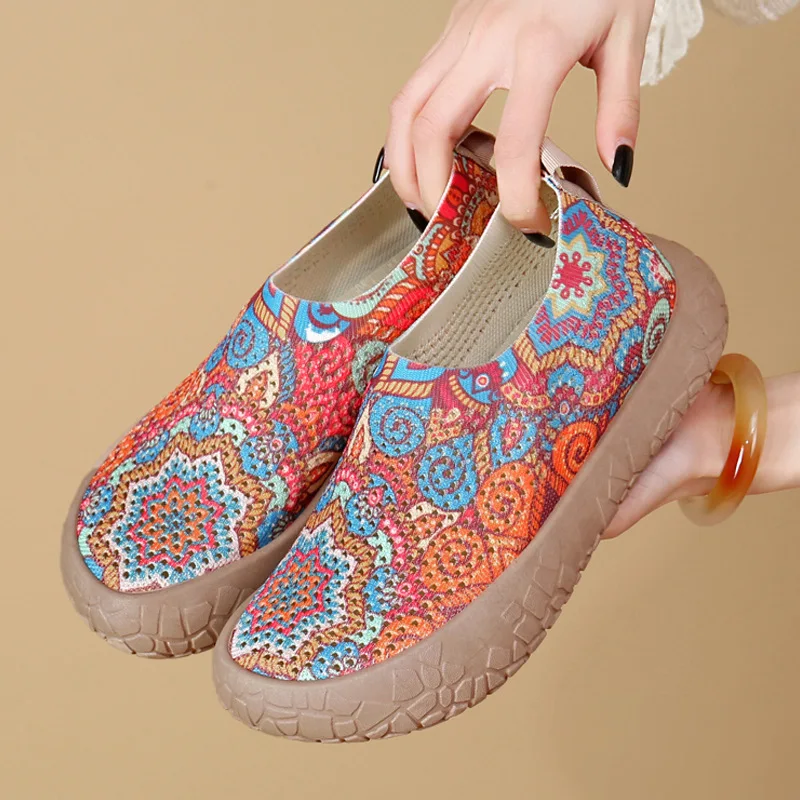 Women's Summer Fashionable Casual Mom Shoes Reference Knowledge 16/1000 Translation Machine General Field Spo