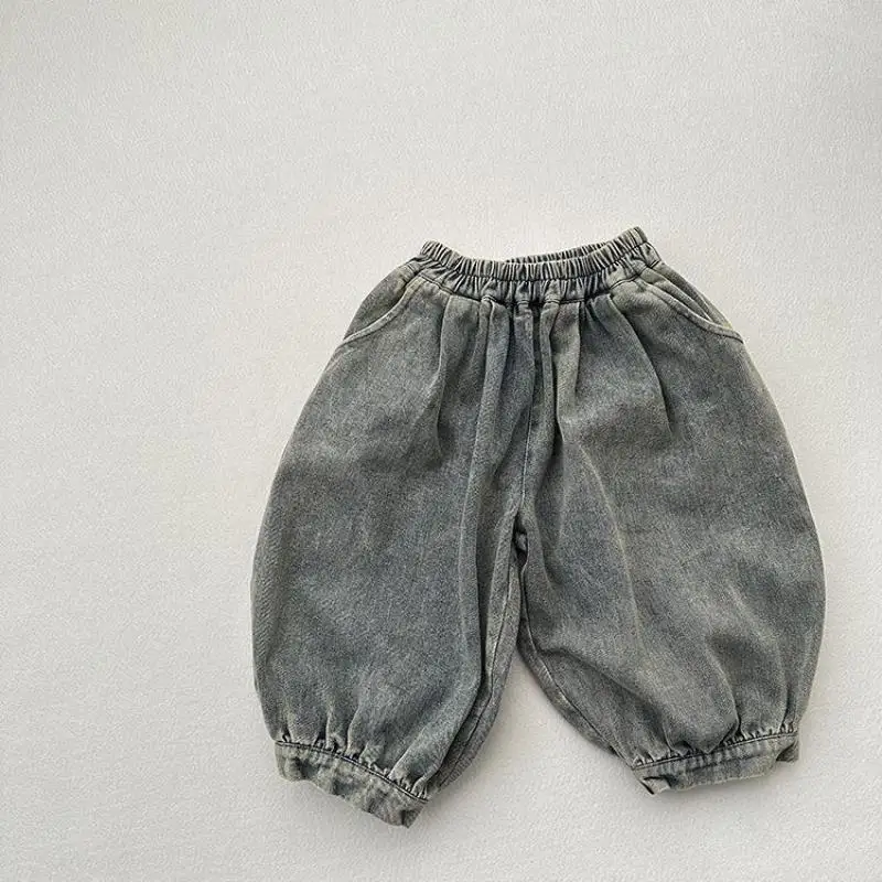 

2025 Autumn New Children Denim Trousers Girls Casual Pants Fashion Boys Vintage Jeans Kids Loose Wide Leg Pants Baby Clothes