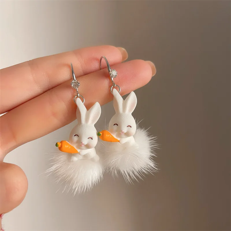 White Plush Carrot Rabbit Drop Earrings Luxury Cute Winter