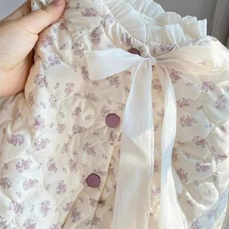 

2025 New Winter Sweet Floral Butterfly Bow Flying Sleeve Girls' Sleeveless Cotton Jacket Vest