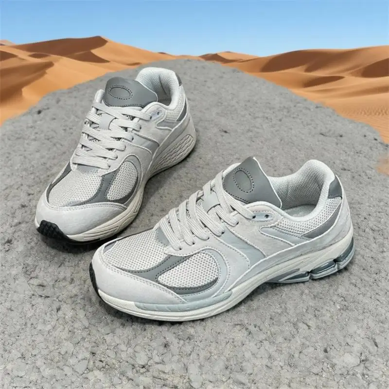 

SneakersUnisex Couples Casual Sports Shoes 2026 New: Streetwear Brand Breathable Soft-Soled for Student Campus & Trendy Sports