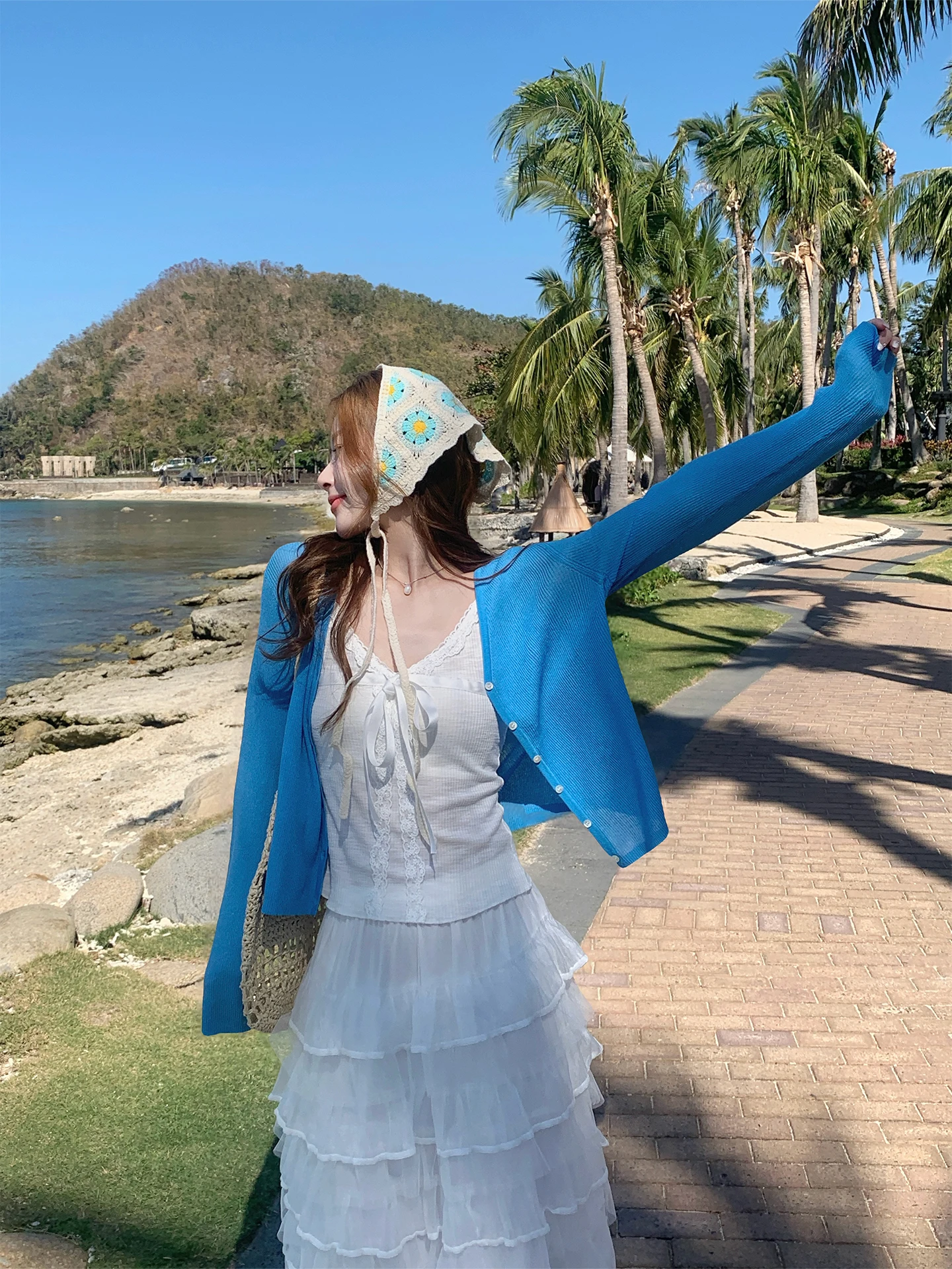 

Klein Blue Open Cardigan Women's Summer Outerwear Thin Sun Protection Shirt Unique Beautiful Top Soft Long Sleeve V-neck Knitted