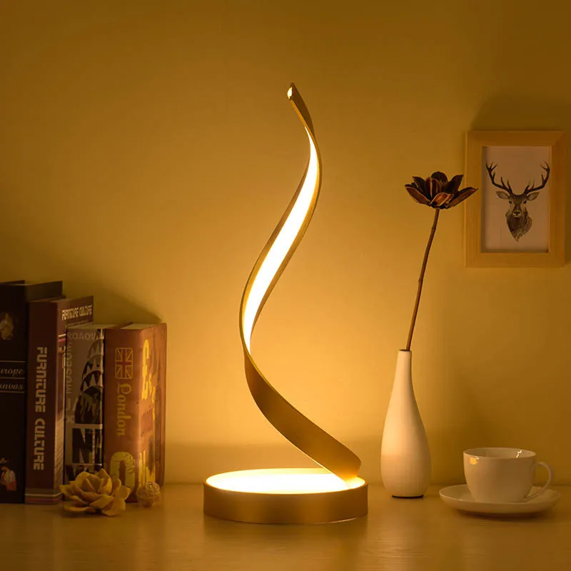 Lampe en frêne très simple et moderne pour chambre à coucher, lampe de table créative, personnalité artistique