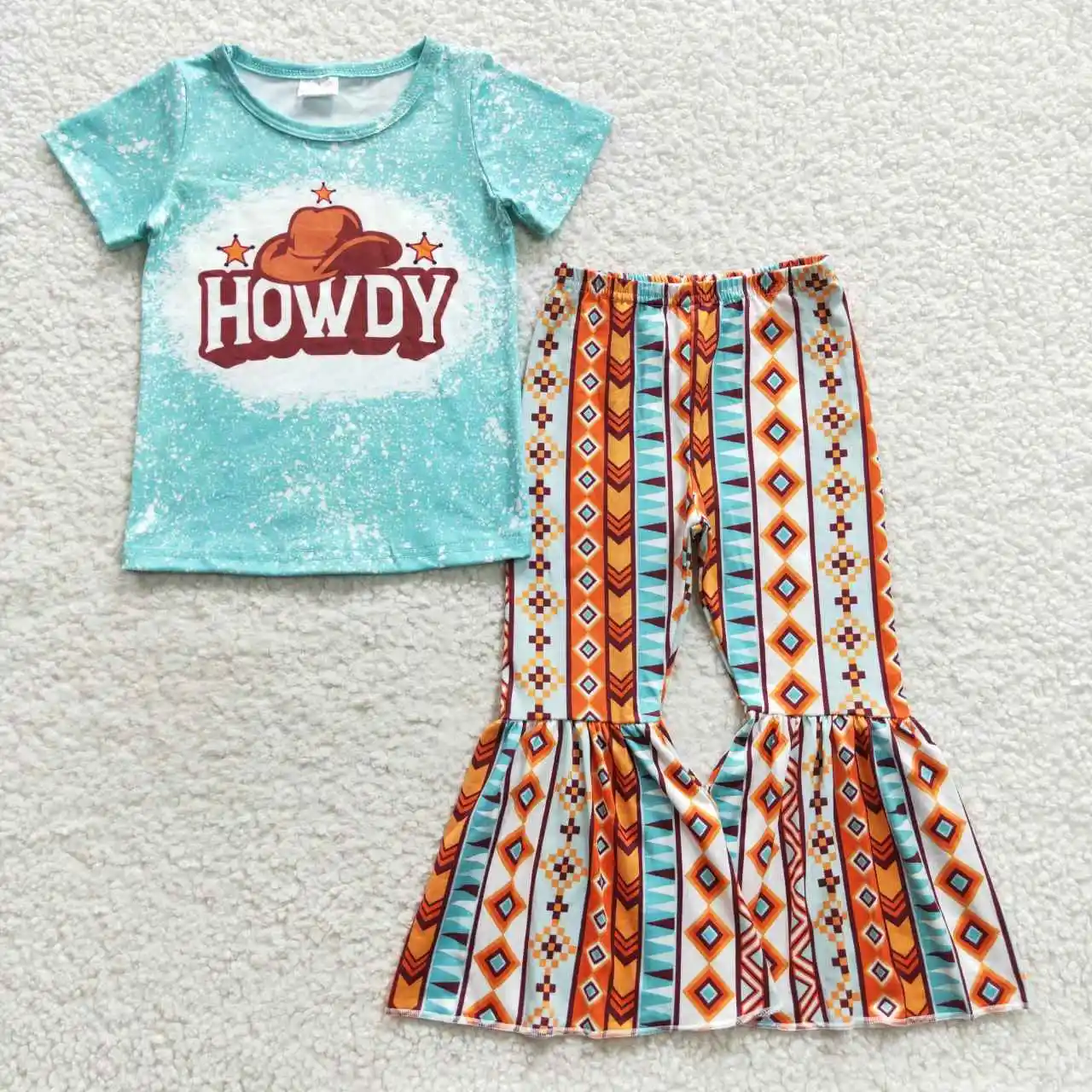 

Wholesale Toddler Western Aztec Set Baby Girls Short Sleeves Howdy Hat Shirts Tee Infant Bell Bottom Pants Children Kids Outfit