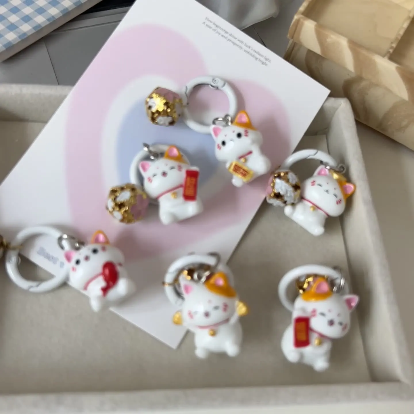 

Cute 3D Lucky Cat Bell Keychain Cute Cartoon Girl Bag Pendant Ornament Couple Girlfriend Gift