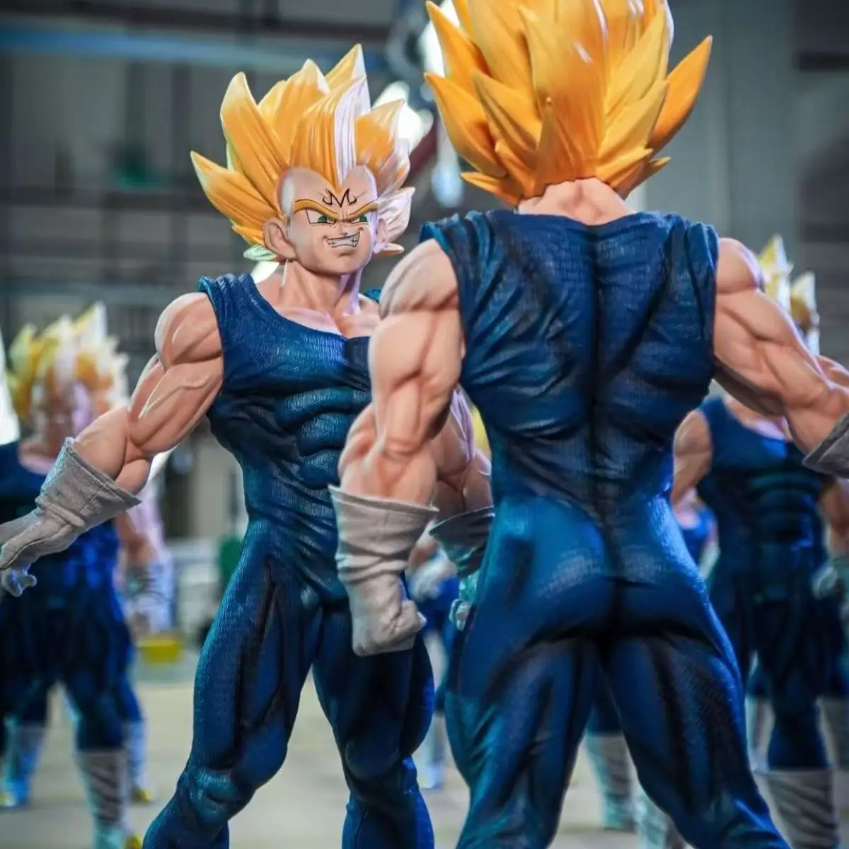 

27.5cm/10.83inch Dragon Ball Z Vegeta Figure Vegete Figurine Super Saiyan Pvc Statue Desktop Ornamen Collection Toys Gifts