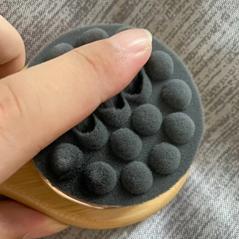 1. แปรงทําความสะอาดผิวหน้า Cat Paw ขนนุ่ม คู่มือลึก - คลีนซิ่งที่จําเป็น! ขจัดสิวหัวดําอย่างอ่อนโยน ปรับรูขุมขนได้