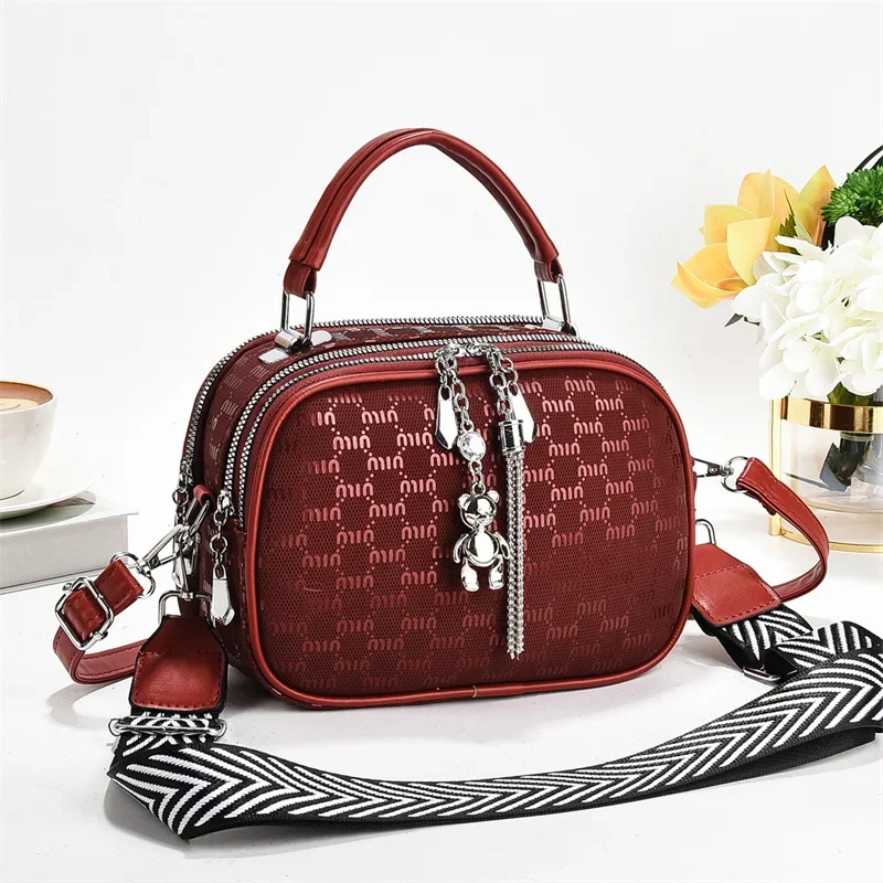 حقيبة كتف جلدية عصرية للسيدات مع مجموعة حقائب يد بحزام طويل من أفضل العلامات التجارية المصممة