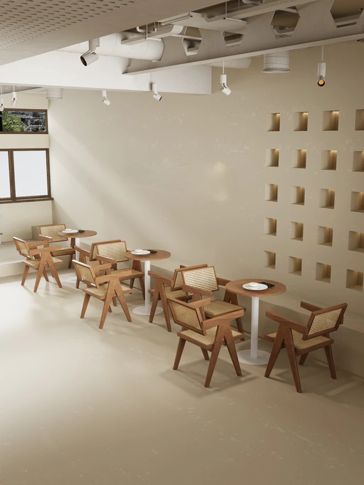 Solid wood tables and chairs, catering and snack shops, milk tea noodle shops, restaurants, dining tables and chairs groups