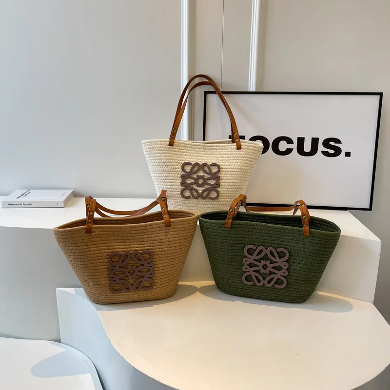 

Вместительная повседневная плетеная сумка-тоут 2026, дорожная пляжная сумка, персонализированная модная сумка через плечо