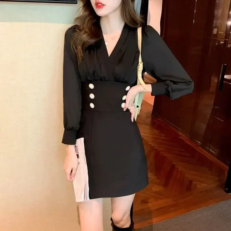 New In High Quality Women\'s Long Sleeve Dresses Spring Autumn Female Dress On Promotion Features Loose Elegant Luxury Designer G