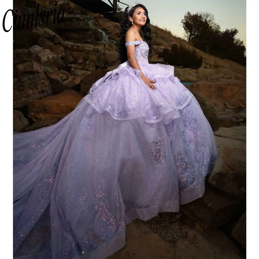 

Lilac Shiny Crystal Ruffles Bow Ball Gown Quinceanera Dresses Off The Shoulder Appliques Lace Sweet 15 Birthday 2026 Customized