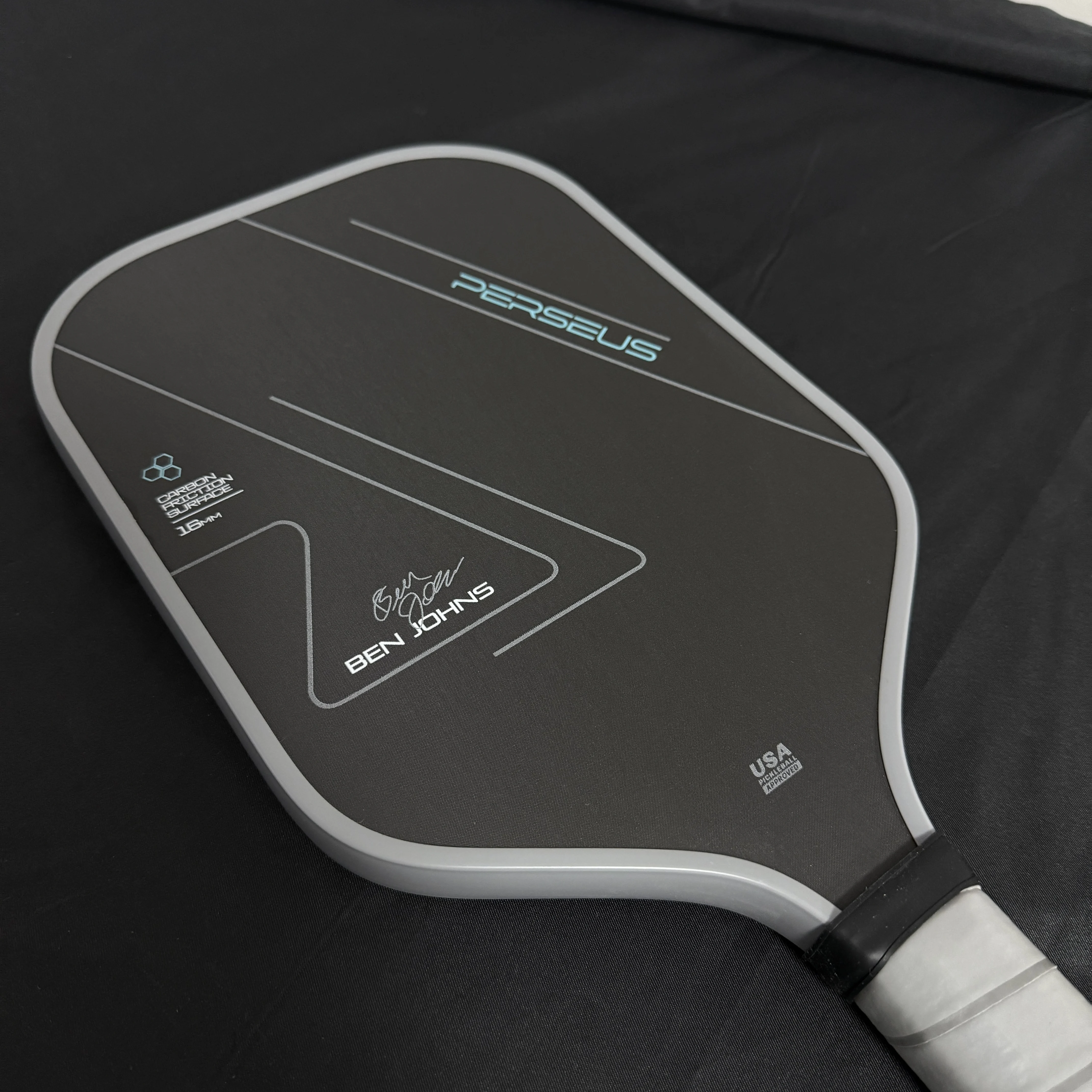 

Carbon Fiber T700 Pickleball Paddle with Rough Texture, 16mm, High Friction