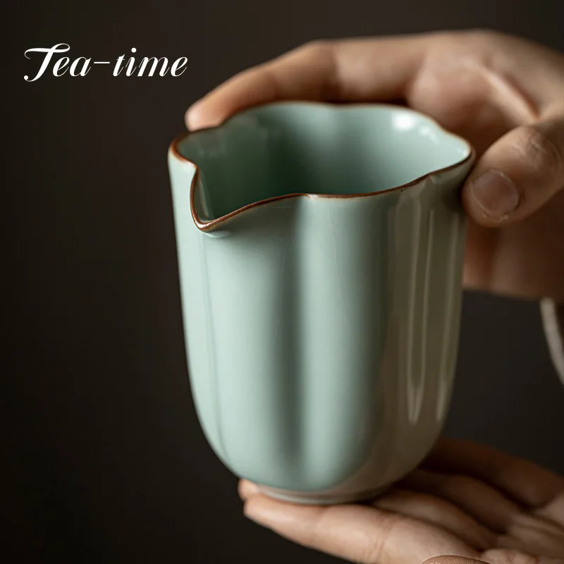 220ml Handmade Ru Porcelain Justice Cup Azure Ceramic Tea Pitcher Chinese Tea Chahai Kung Fu Tea Milk Coffee Divider Gifts Box