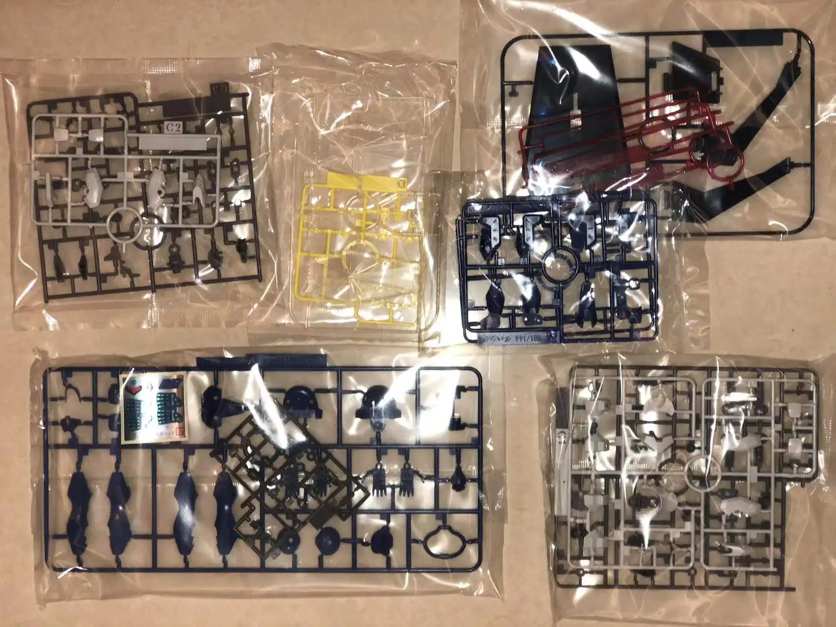 Originele Bandai Gundam Reconguista in G 1/144 HG Dahak Anime Action Figure Assembly Model Verzamel Ornament Festival Gift